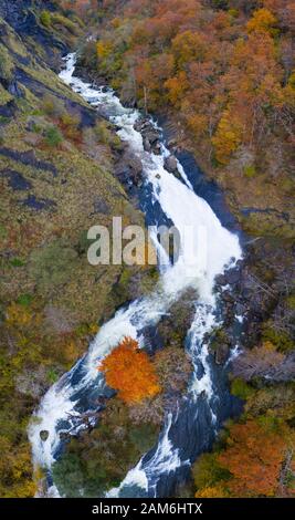 Wasserfälle des Flusses Gándara, La Gándara, Soba Valley, Valles Pasiegos, Alto Ason, Kantabrien, Spanien, Europa Stockfoto