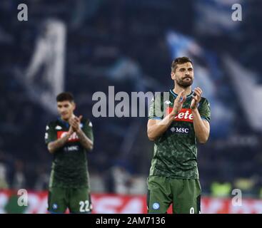 Stadio Olympico, Rom, Italien. 11 Jan, 2020. Serie A Fussball, Latium versus Napoli; Fernando Llorente Napoli begrüßt die Fans - Redaktionelle Verwendung Credit: Aktion plus Sport/Alamy leben Nachrichten Stockfoto