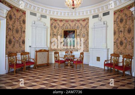 St. Petersburg, Russland - 24. Juni 2018: das Innere von Stroh Salon in der derzhavin Immobilien Museum. Das 2003 eröffnete Museum in der Immobilien untergebracht Stockfoto