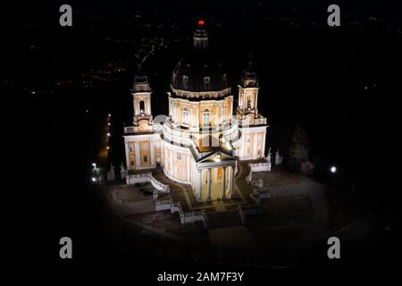 Luftaufnahmen von der Basilica di Superga. Die Basilika Superga ist eine Kirche, in der Nähe von Turin. Foto: Alessandro Bosio/Alamy Stockfoto