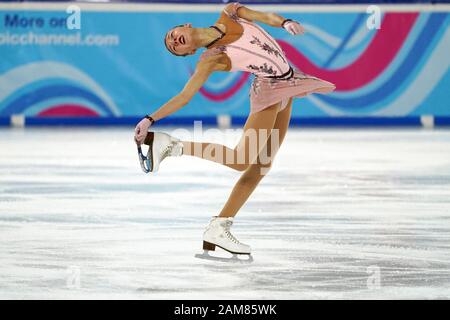 Lausanne, Schweiz. 11 Jan, 2020. Anna Frolova von Russland führt bei den Frauen ein kurzes Programm Eiskunstlauf Ereignis am 3. Winter Youth Olympic Games in Lausanne, Schweiz, Jan. 11, 2020. Credit: Wang Jianwei/Xinhua/Alamy leben Nachrichten Stockfoto