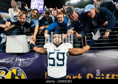 Baltimore, Vereinigte Staaten. Januar 2020. Tennessee Titans Inside Linebacker Wesley Woodyard (59) feiert, nachdem die Titans die Baltimore Ravens 28-12 im Playoff-Spiel der Division im M&T Bank Stadium in Baltimore, Maryland, am Samstag, 11. Januar 2020 besiegt haben. Die Titans kommen nächste Woche zur AFC Championship. Foto von Kevin Dietsch/UPI Credit: UPI/Alamy Live News Stockfoto