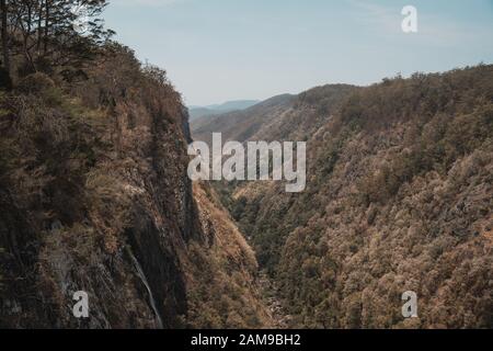 Der Blick in das Tal bei Ellenborough fällt Lookout, New South Wales. Stockfoto