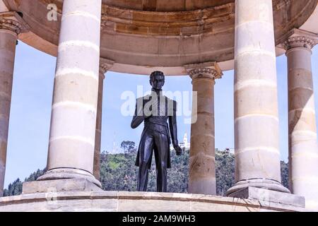 Park des Journalisten und El Templete al Libertador, eine Arbeit für die Centennial Park anlässlich des 100-jährigen Feier der birt erstellt Stockfoto