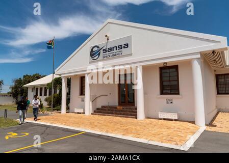 Hermanus, westkaper, Südafrika. Dezember 2019. Außenansicht des Gebäudes der South African National Space Agency in Hermanus. SANSA. Stockfoto