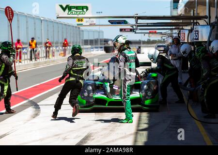 Tailem Bend, Australien. Januar 2020 The Bend Motosport Park, Tailem Bend, South Australia, Australien; Asian Le Mans, 4 Stunden Bend, Renntag; Die Nummer 65 Viper Niza Racing LMP3 gefahren von Douglas Khoo, Dominic Ang, während des Rennens - Editorial Use Credit: Action Plus Sports Images/Alamy Live News Stockfoto