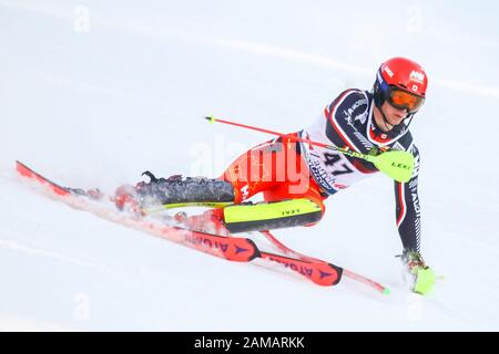 Zagreb, Kroatien - 5. Januar 2020: Erik Read aus Kanada, der während des Audi Fis-Alpine-Skiweltcups 2019/2020, 3. Mens Slalom, Snow Queen Tr, antreten wird Stockfoto