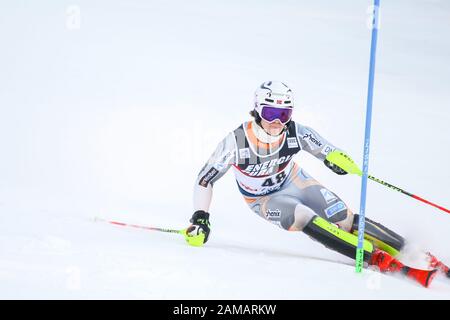 Zagreb, Kroatien - 5. Januar 2020: Lucas Braathen aus Norwegen tritt beim Audi FIS Ski Weltcup 2019/2020 an, 3. Mens Slalom, Snow Que Stockfoto