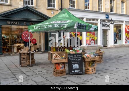 Live Life on the Veg Stall von Riverford Organic Farmers in Bath, England, UK Stockfoto