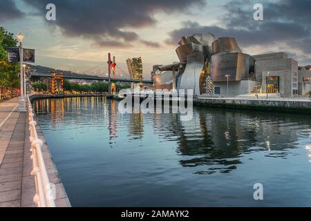Guggenheimmuseum in Bilbao Stockfoto