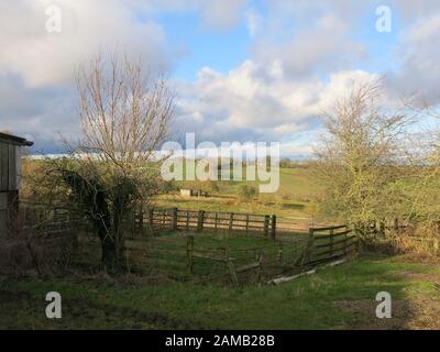 Blick auf die Landschaft von Northamptonshire, vom Old Dairy Farm Craft Centre, Upper Stowe, Januar 2020 Stockfoto