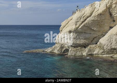 Küste, Mittelmeer, Felsen von Rosh Hanikra, Nord-Israel Stockfoto