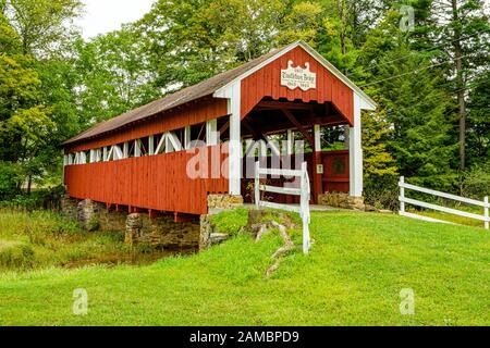 Trostletown Covered Bridge, Stoystown Lions Club Park, Quemahoning Township, PA Stockfoto