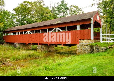 Trostletown Covered Bridge, Stoystown Lions Club Park, Quemahoning Township, PA Stockfoto