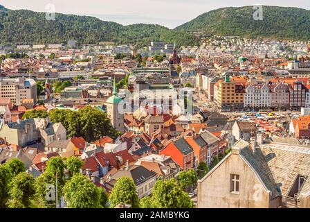 Blick auf die historische Altstadt von Bergen, Norwegen Stockfoto