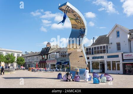 Spiegelskulptur, Cedar Square, Blackpool, Lancashire, England, Großbritannien Stockfoto