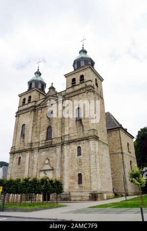 St. Peter, Paul und da Cyrenius Kathedrale, Malmedy, Lüttich, Belgien Stockfoto