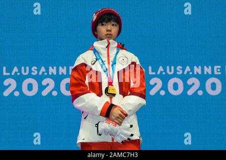 Lausanne, Schweiz. Januar 2020. Yuma KAGIYAMA aus Japan mit seiner Goldmedaille beim Einzel-Skating-Event Der Männer bei den Olympischen Jugend-Winterspiele 2020. Kredit: Christopher Levy/ZUMA Wire/Alamy Live News Stockfoto