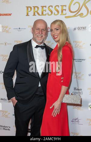 Reiner Schoene mit Ehefrau Anja Schoene, beim 120. Presseball Berlin im Maritim Hotel. Berlin, 11.01.2020 Stockfoto