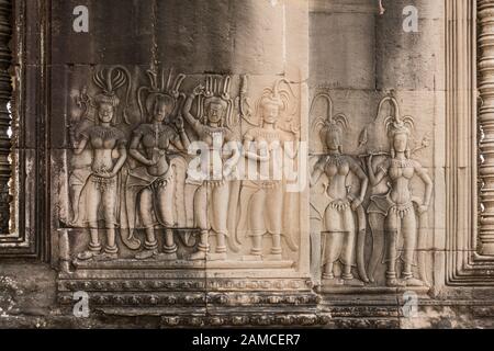 Detailgetreue Aufnahmen der Reliefe im Tempel Angkor Wat, Kambodscha Stockfoto