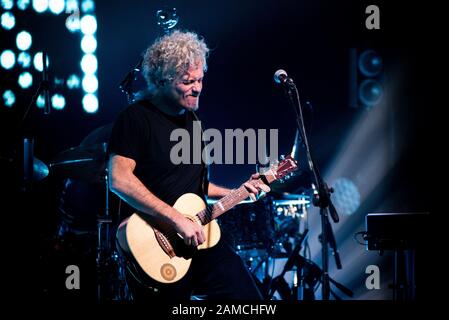 Turin, ITALIEN - 12. JANUAR: Niccolò Fabi tritt am 12. Januar 2020 im italienischen Turin am Theater Colosseo auf. Stockfoto