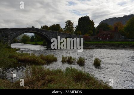 Llanrwst. Brücke und Teahouse. Nordwales. Großbritannien Stockfoto