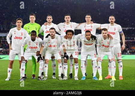 Juventus stellt sich vor dem italienischen Champions-League-Fußballspiel der AS Roma und Juventus am 12. Januar 2020 im Stadio Olimpico in Rom, Italien - Foto Federico Proietti/ESPA-Imaes Stockfoto