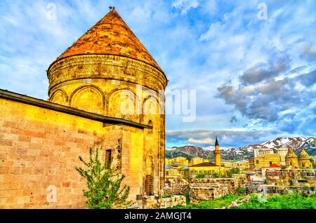 Twin-Minarett Madrasa in Erzurum, Türkei Stockfoto