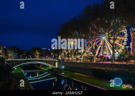 Le Castillet in Perpignan am Weihnachtsabend, Frankreich Stockfoto