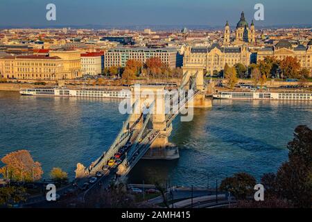 Allgemeiner Blick vom Buda-Schloss in Budapest, Ungarn. Stockfoto