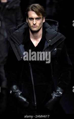 Mailand, Italien. Januar 2020. Mailand, Italien. Januar 2020. Milan Fashion Week, Man Fall Winter 2020/2021. Milan Herren Mode Herbst Winter 2020/21. Kredit: Unabhängige Fotoagentur Srl/Alamy Live News Credit: Unabhängige Fotoagentur Srl/Alamy Live News Stockfoto