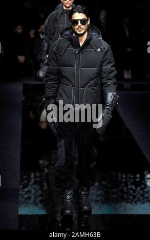 Mailand, Italien. Januar 2020. Mailand, Italien. Januar 2020. Milan Fashion Week, Man Fall Winter 2020/2021. Milan Herren Mode Herbst Winter 2020/21. Kredit: Unabhängige Fotoagentur Srl/Alamy Live News Credit: Unabhängige Fotoagentur Srl/Alamy Live News Stockfoto