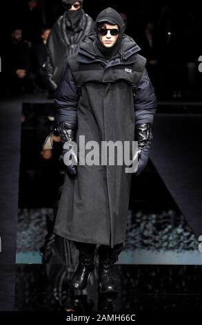 Mailand, Italien. Januar 2020. Mailand, Italien. Januar 2020. Milan Fashion Week, Man Fall Winter 2020/2021. Milan Herren Mode Herbst Winter 2020/21. Kredit: Unabhängige Fotoagentur Srl/Alamy Live News Credit: Unabhängige Fotoagentur Srl/Alamy Live News Stockfoto