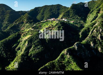 Las Carboneras, ein kleines Dorf in den Hügeln des Anaga Rural Park, Northern Tenera, Spanien. Stockfoto