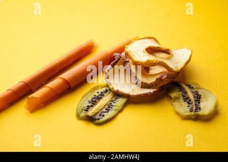 Mischung aus getrockneten Früchten in der Nahansicht Stockfoto