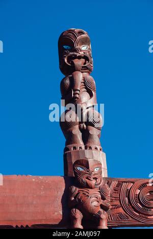 Maori-Kunstwerke in den Hamilton Gardens in Hamilton, Waikato, North Island, Neuseeland Stockfoto