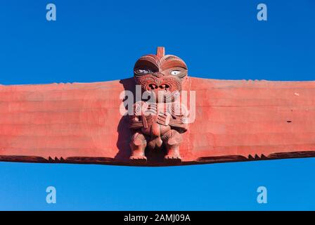 Maori-Kunstwerke in den Hamilton Gardens in Hamilton, Waikato, North Island, Neuseeland Stockfoto