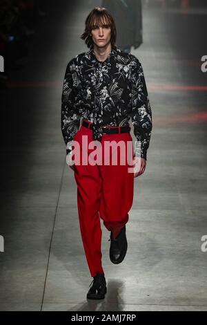 Mailand, Italien. Januar 2020. MSGM Herbst/Winter 2020/2021 Start- Und Landebahn während der Mailänder Fashion Week Men'Äôs Januar 2020 - Mailand, Italien 12/01/2020 weltweite Nutzung Credit: Dpa/Alamy Live News Stockfoto