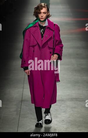 Mailand, Italien. Januar 2020. MSGM Herbst/Winter 2020/2021 Start- Und Landebahn während der Mailänder Fashion Week Men'Äôs Januar 2020 - Mailand, Italien 12/01/2020 weltweite Nutzung Credit: Dpa/Alamy Live News Stockfoto