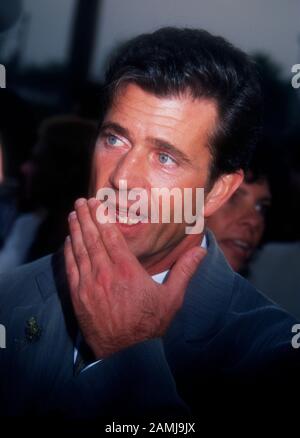 Los Angeles, Kalifornien, USA 19. Mai 1995 Regisseur/Schauspieler Mel Gibson besucht am 19. Mai 1995 in den Paramount Studios in Los Angeles, Kalifornien, USA, "Braveheart"-Premiere. Foto von Barry King/Alamy Stock Photo Stockfoto