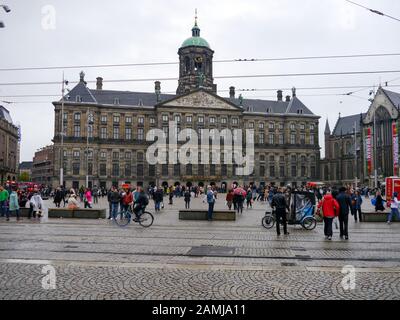 Der Königspalast von Amsterdam am Dam Platz in Amsterdam, Niederlande Stockfoto