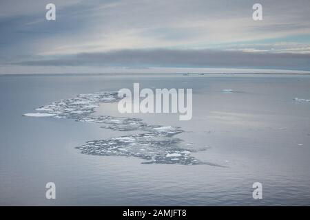 Meereis, Packeis und Landschaften, Franz Josef Land Stockfoto