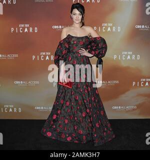 Los Angeles, USA. Januar 2020. ISA Briones kommt am Montag, 13. Januar 2020, zum STAR TREK PICARD Premiere von CBS All Access im ArcLight Cinerama Dome in Hollywood, Kalifornien. (Foto Von Sthanlee B. Mirador/Sipa USA) Kredit: SIPA USA/Alamy Live News Stockfoto