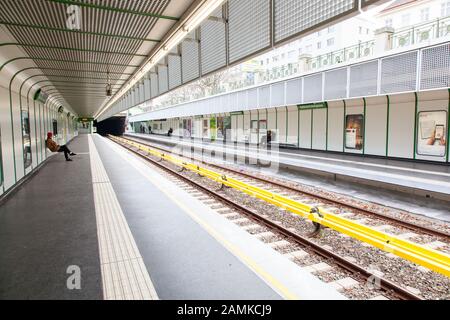 Kettenbruckengasse Station, Wien, Österreich, Europa. Stockfoto