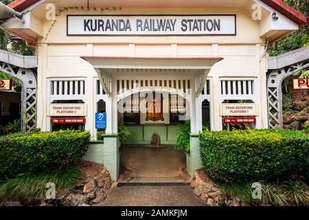 Historischer Bahnhof in Kuranda. Stockfoto