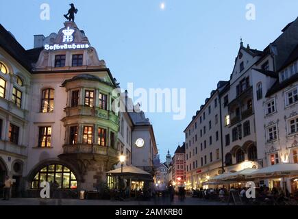 Das Hofbräuhaus am Platzl in der Münchner Altstadt. [Automatisierte Übersetzung] Stockfoto