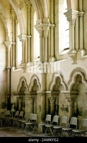 Die Michaelskapelle in der Mariä-Himmelfahrts-Kirche des Klosters Ebrach im Steigerwald, die im Jahr 1803 aufgelöst wurde. Die im frühgotischen Stil erbaute ehemalige Abteikirche wurde von dem Würzburger Hofbildhauermeister Materno Bossi zwischen den Jahren von der Zeit zwischen den Jahren 7991 im Stil des Frühklassizismus umgestaltet. [Automatisierte Übersetzung] Stockfoto