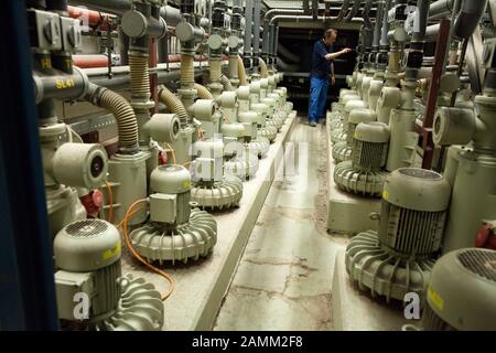 Rohrpost Transport, Post, Post Stockfotografie - Alamy