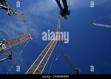 Bauarbeiten für die Messe für Bau- und Bergbaumaschinen BAUMA 2016 im Messegelände in Riem. [Automatisierte Übersetzung] Stockfoto