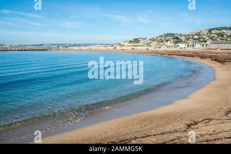Schöner Blick auf den Strand von Prado an einem schönen sonnigen Tag in Marseille Frankreich Stockfoto